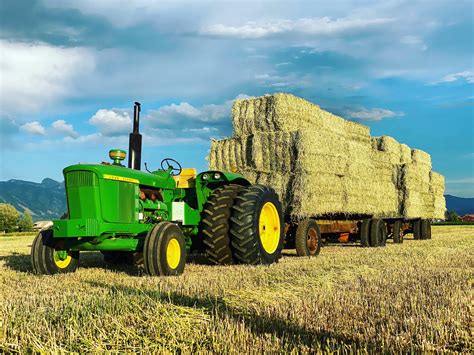 How much is a bale of hay at tractor supply - Bermuda Hay For Sale | Hay Bales For Sale. Rated 5.00 out of 5 based on 1 customer rating. $ 1,000.00 - $ 200,000.00. QUANTITY. Choose an option 10 Tons 20 Tons 30 Tons 40 Tons 50 Tons 100 Tons 150 Tons 200 Tons 300 Tons 400 Tons 500 Tons 600 tons 700 Tons 800 Tons 900 Tons 1000 Tons 2000 Tons 3000 Tons 4000 Tons 5000 Tons. CUT NUMBER.